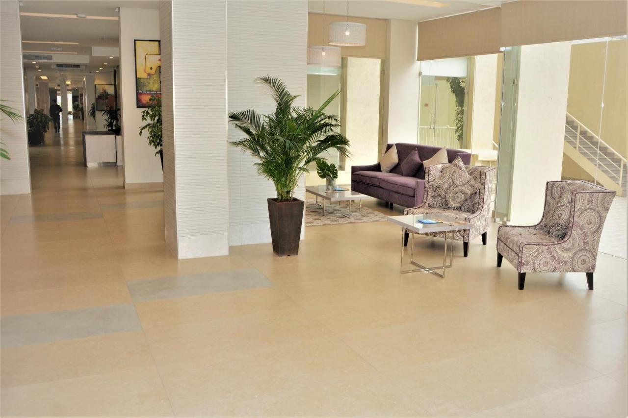 The Lofts Kuwait Fintas Hostel Kuwait City Luaran gambar