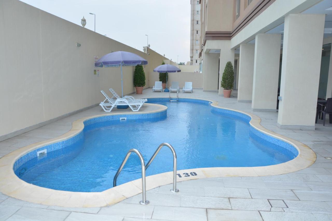 The Lofts Kuwait Fintas Hostel Kuwait City Luaran gambar