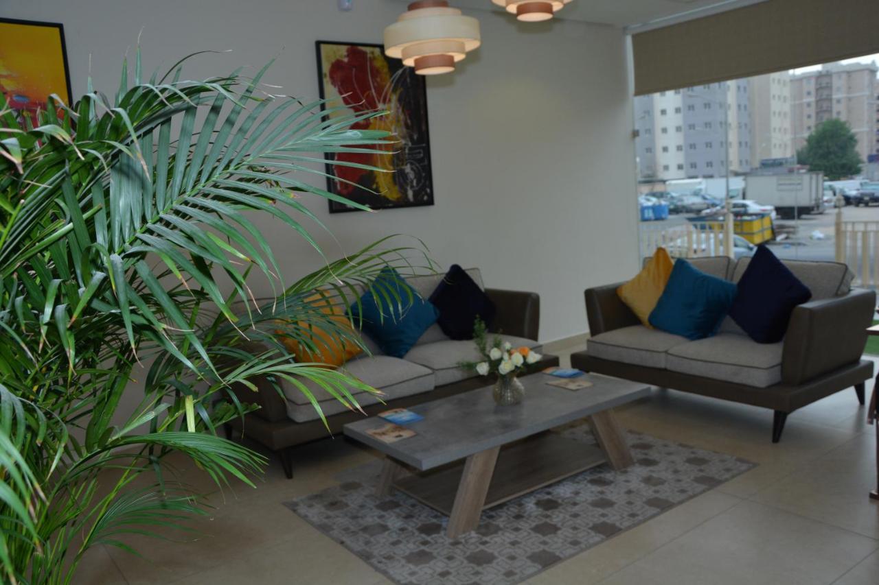 The Lofts Kuwait Fintas Hostel Kuwait City Luaran gambar