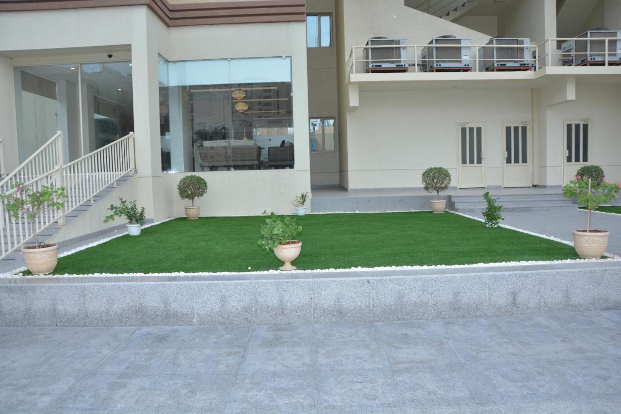 The Lofts Kuwait Fintas Hostel Kuwait City Luaran gambar